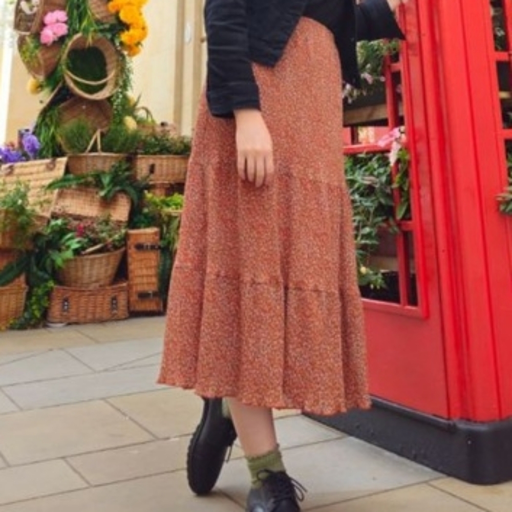 Tiered Rust Floral Maxi Skiry